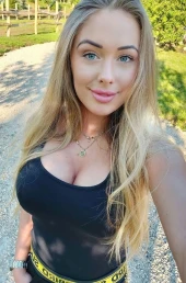 Проститутка Олечка